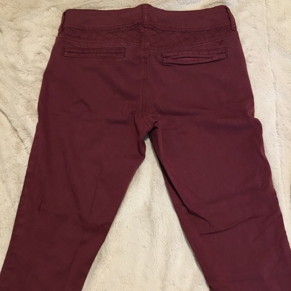 American eagle outfitters red jeans - Picture 3 of 5